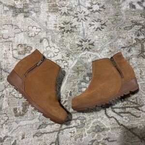 Sorel evie zip wedge bootie suede